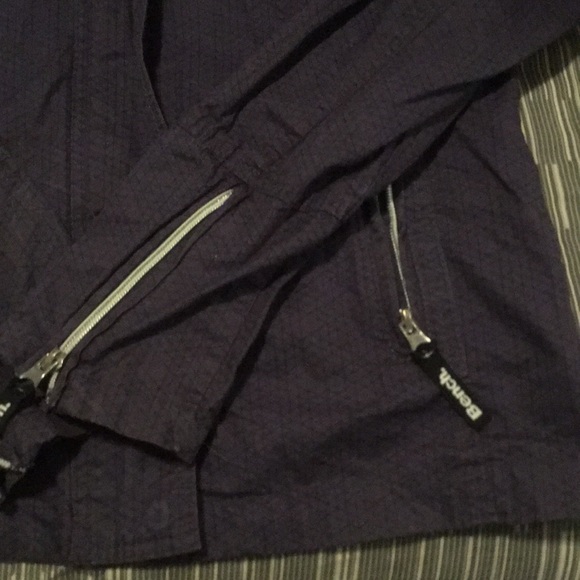 Bench Jacket - Picture 3 of 5